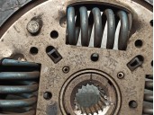 Recambio de kit embrague para citroën c4 grand picasso exclusive plus referencia OEM IAM 9658032680 195222 VALEO