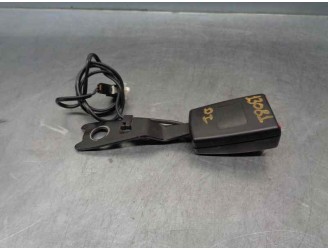 Recambio de enganche cinturon para mitsubishi colt berlina 3 (cz) 1.1 cat referencia OEM IAM MN108298  