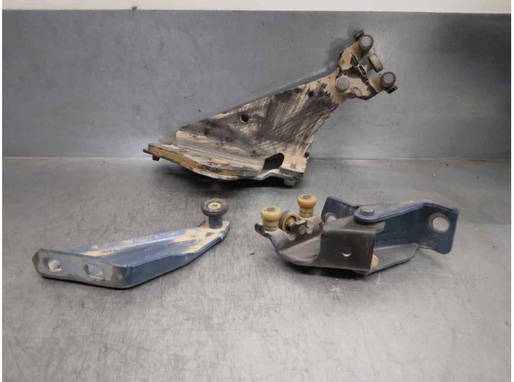 Recambio de bisagra puerta para renault kangoo referencia OEM IAM 497645F DE CORREDERA 5 PUERTAS