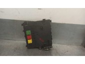 Recambio de caja reles / fusibles para opel vectra c berlina 2.2 16v dti cat (y 22 dtr / l50) referencia OEM IAM 13112910 
