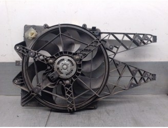 Recambio de electroventilador para fiat bravo (198) 1.9 8v jtd cat referencia OEM IAM 882300200 51820790 DENSO