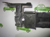 Recambio de refuerzo paragolpes delantero para kia carnival 2.9 crdi cat referencia OEM IAM 865304D000 DE HIERRO 