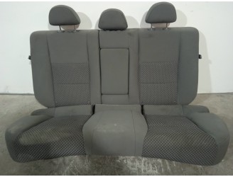 Recambio de asientos traseros para dodge avenger se referencia OEM IAM 4397313 TELA GRIS 4 PUERTAS