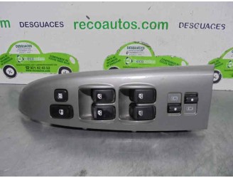 Replacement front left window regulator switch for Kia Carnival 2.9 CRDi CAT OEM IAM reference 935704D3200T 