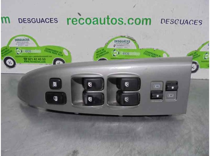 Replacement front left window regulator switch for Kia Carnival 2.9 CRDi CAT OEM IAM reference 935704D3200T 