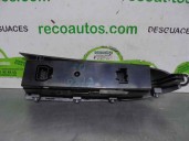 Replacement front left window regulator switch for Kia Carnival 2.9 CRDi CAT OEM IAM reference 935704D3200T 