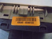 Replacement rear right window regulator switch for Kia Carnival 2.9 CRDi CAT OEM IAM reference 935804D801 