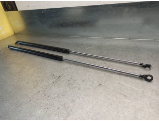 Replacement trunk / tailgate shock absorbers for Hyundai Coupe RD (1997... 1.6 FX OEM IAM reference 8177027011 