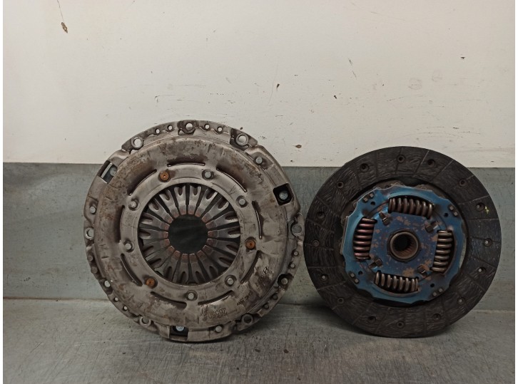 Recambio de kit embrague para hyundai i20 1.0 tgdi cat referencia OEM IAM 4130026550 26550 VALEO