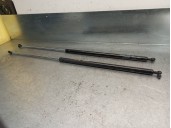 Replacement trunk / tailgate struts for Hyundai Coupe RD (1997... 1.6 FX OEM IAM reference 8177027011 