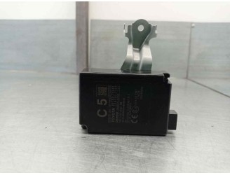 Recambio de modulo electronico para lexus ct 1.8 16v cat (híbrido) referencia OEM IAM 8976076051 1584007440 DENSO