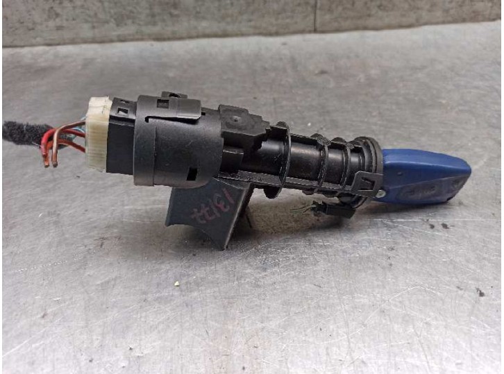 Recambio de conmutador de arranque para fiat idea (135) 1.3 jtd cat referencia OEM IAM 00467601520  