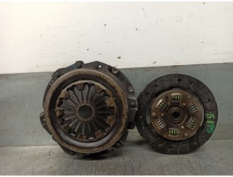 Recambio de kit embrague para renault r-4 f6a furgoneta referencia OEM IAM 7701469026  VALEO