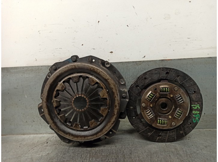 Recambio de kit embrague para renault r-4 f6a furgoneta referencia OEM IAM 7701469026  VALEO