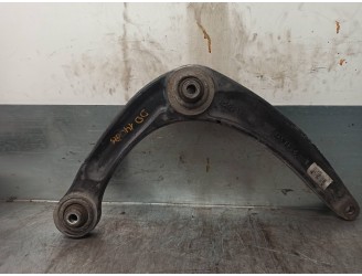 Recambio de brazo suspension inferior delantero derecho para peugeot 5008 active referencia OEM IAM 823214 