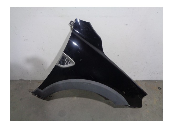 Recambio de aleta delantera derecha para chevrolet captiva 2.0 diesel cat referencia OEM IAM 96624396 NEGRA 