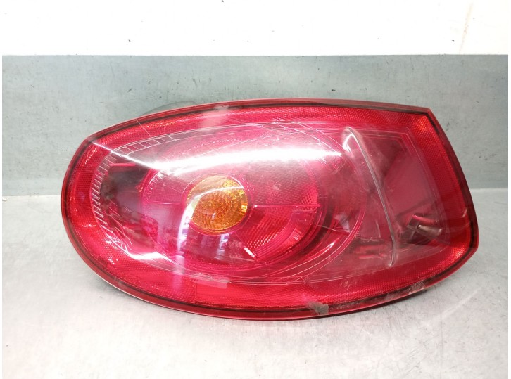 Recambio de piloto trasero derecho para fiat bravo (198) 1.9 8v jtd cat referencia OEM IAM 51757542 51757542 