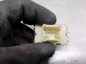 Recambio de mando elevalunas delantero derecho para renault kangoo referencia OEM IAM 254217475R  