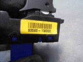 Recambio de mando elevalunas trasero izquierdo para kia rio 1.1 crdi cat referencia OEM IAM 935801W000 