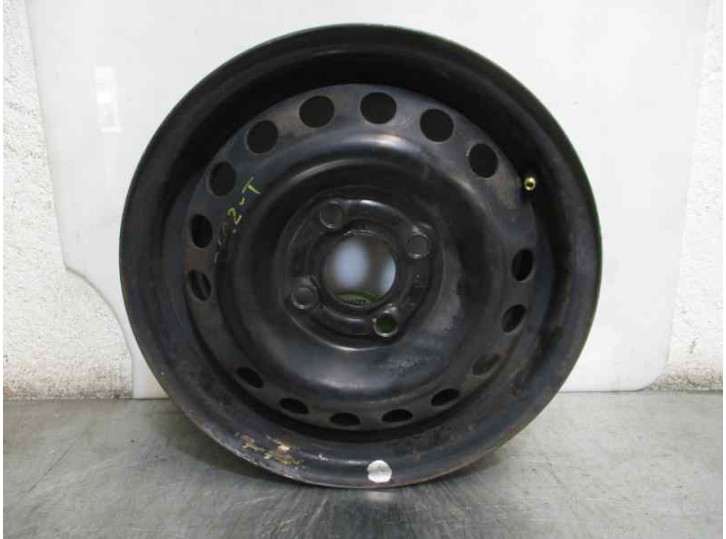 Recambio de llanta para daewoo nexia 1.5 cat referencia OEM IAM 90184581 R1351/2JX13ET49 HIERRO