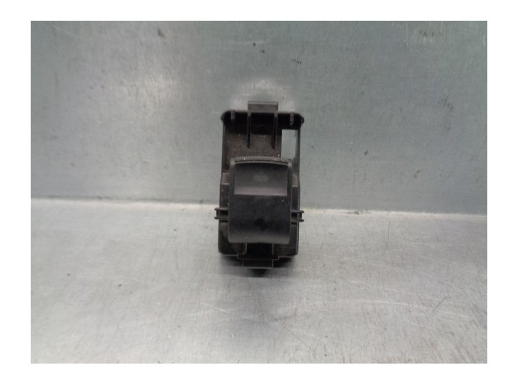Recambio de mando elevalunas delantero derecho para lexus ct 1.8 16v cat (híbrido) referencia OEM IAM 192801  