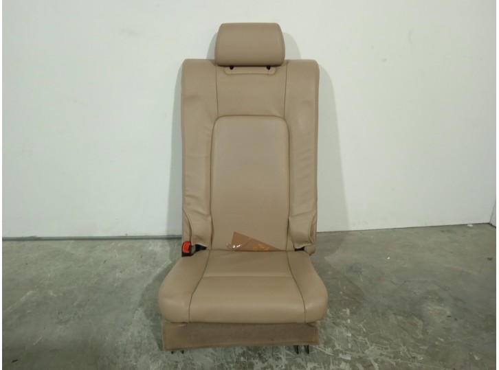 Recambio de asientos tercera fila para chevrolet captiva 2.0 diesel cat referencia OEM IAM 4397559 CUERO BEIGE 5 PUERTAS