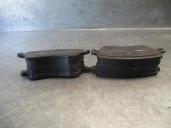 Recambio de pastillas de freno para nissan micra (k12e) 1.4 cat referencia OEM IAM  68033103 BREMBO