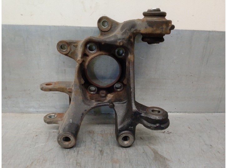 Recambio de mangueta trasera derecha para lexus ct 1.8 16v cat (híbrido) referencia OEM IAM 4230412240  