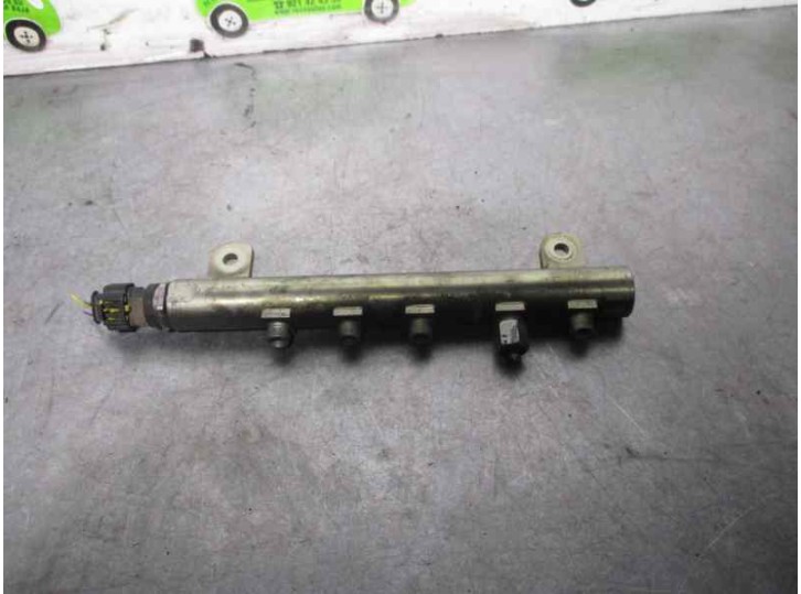Recambio de rampa inyectora para fiat stilo (192) 1.9 jtd cat referencia OEM IAM 0281002734 0445214053 BOSCH