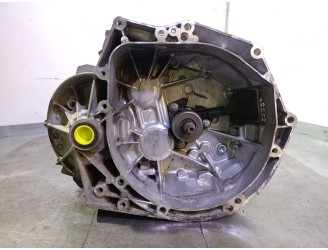 Recambio de caja cambios para peugeot 3008 referencia OEM IAM 20EA07 2231E6 1705041