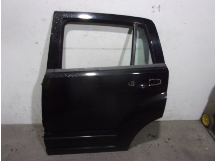 Recambio de puerta trasera izquierda para dodge caliber 2.0 16v cat referencia OEM IAM 5074163AB NEGRA 5 PUERTAS