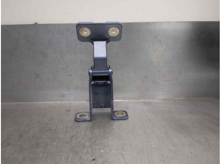 Recambio de bisagra porton para renault kangoo referencia OEM IAM KU2674A IZQ SUPER 5 PUERTAS