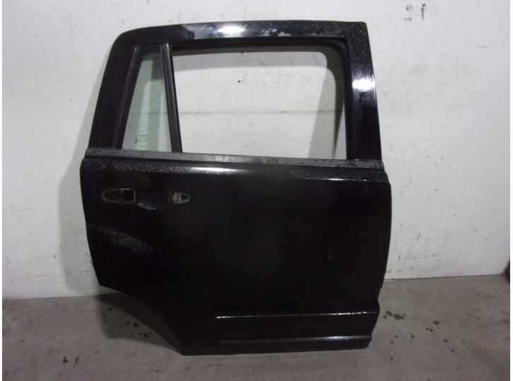 Recambio de puerta trasera derecha para dodge caliber 2.0 16v cat referencia OEM IAM 5074162AB NEGRA 5 PUERTAS
