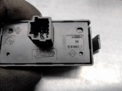 Recambio de warning para renault kangoo referencia OEM IAM E3160101 