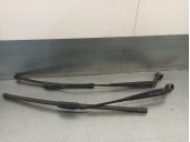 Recambio de brazo limpia delantero derecho para dodge caliber 2.0 16v cat referencia OEM IAM 5183261AA 5183263AA BOSCH