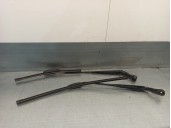 Recambio de brazo limpia delantero derecho para dodge caliber 2.0 16v cat referencia OEM IAM 5183261AA 5183263AA BOSCH