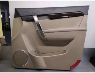 Recambio de guarnecido puerta delantera derecha para chevrolet captiva 2.0 diesel cat referencia OEM IAM 96476458 5 PUERTAS