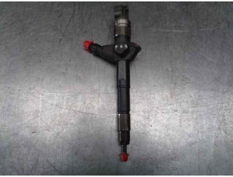 Replacement injector for Nissan Almera (N16/E) 2.2 dCi diesel cat OEM IAM reference 16600BN820 DENSO