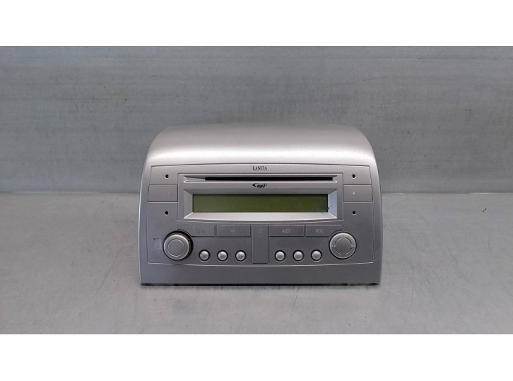 Replacement audio system / radio CD for Lancia Ypsilon (101) 1.3 JTD 16V OEM IAM reference 7354372860 