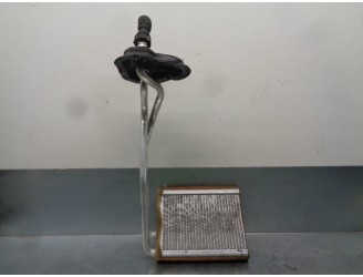 Recambio de radiador calefaccion / aire acondicionado para ford b-max titanium referencia OEM IAM 1905858  