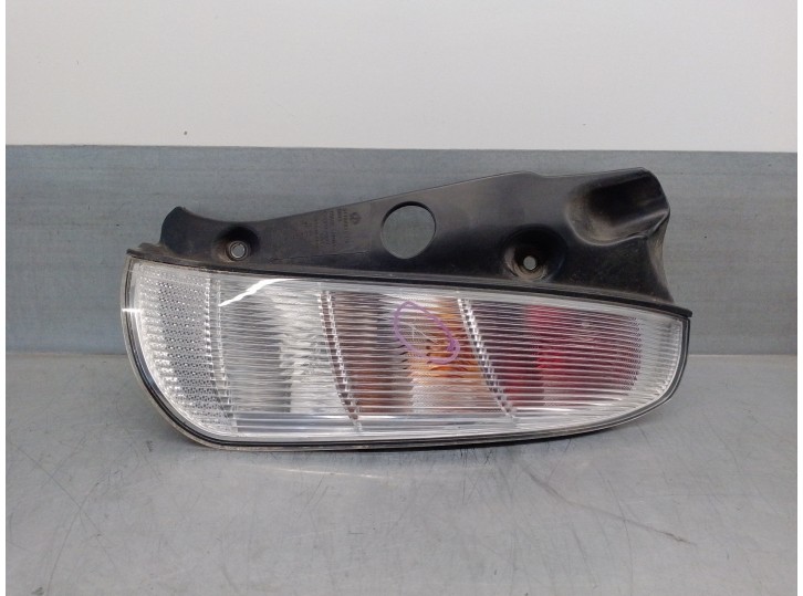 Recambio de piloto trasero derecho para lancia ypsilon (101) 1.3 jtd 16v referencia OEM IAM 51786657  