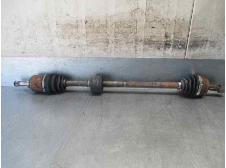 Recambio de transmision delantera derecha para fiat punto berl. (176) 1.2 cat referencia OEM IAM 7794472  