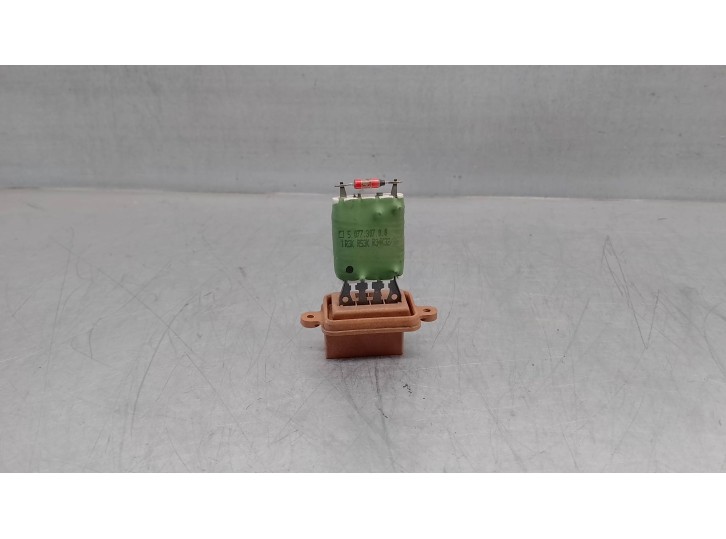 Recambio de resistencia calefaccion para lancia ypsilon (101) 1.3 jtd 16v referencia OEM IAM 77364714  