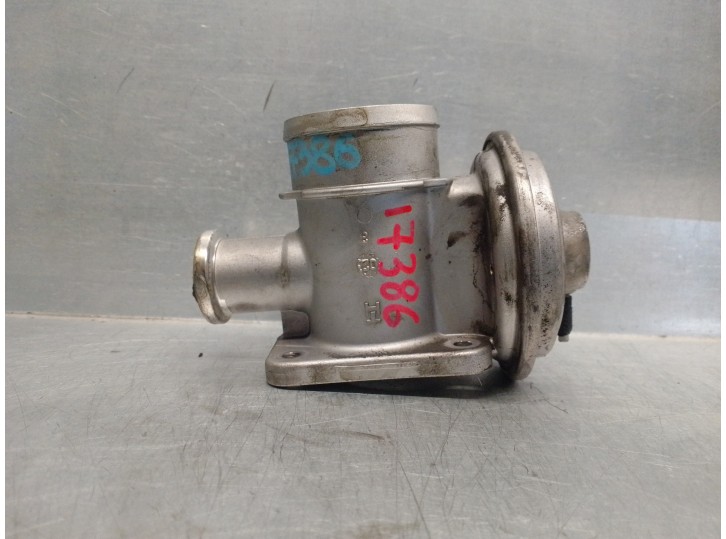 Recambio de valvula egr para bmw serie 3 berlina (e46) 2.0 16v diesel cat referencia OEM IAM 778545204 72826400 PIERBURG