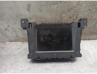 Recambio de pantalla multifuncion para opel astra h berlina 1.7 16v cdti referencia OEM IAM 13208089 