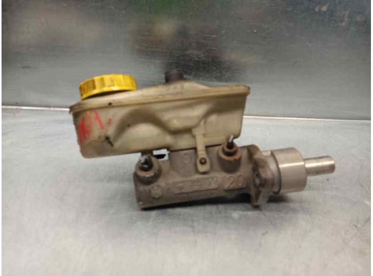 Recambio de bomba freno para volkswagen polo berlina (6n1) 1.6 referencia OEM IAM  21025599 BENDIX