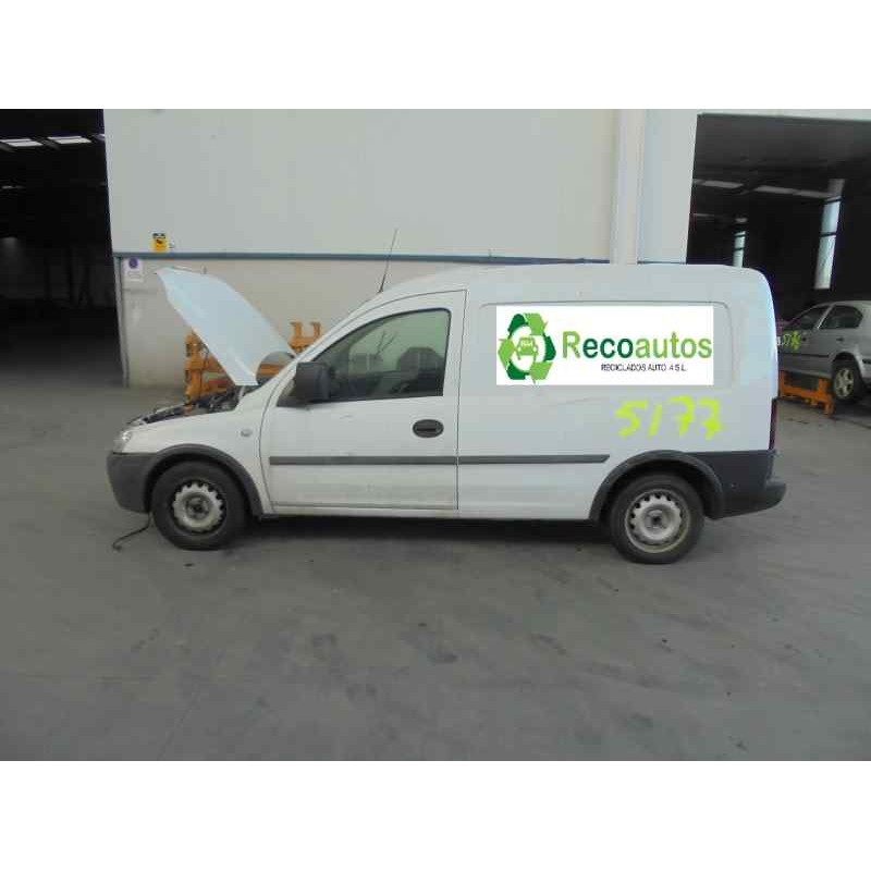 opel combo (corsa c) del año 2004