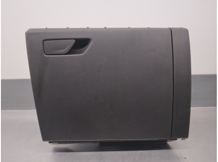 Recambio de guantera para skoda kamiq (nw4) 1.5 16v tsi act referencia OEM IAM 655857097B  