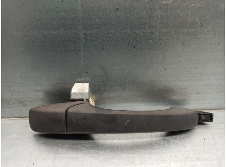Replacement front right exterior door handle for Dodge Caliber 2.0 16V CAT OEM IAM reference 5074194AD 5 DOORS