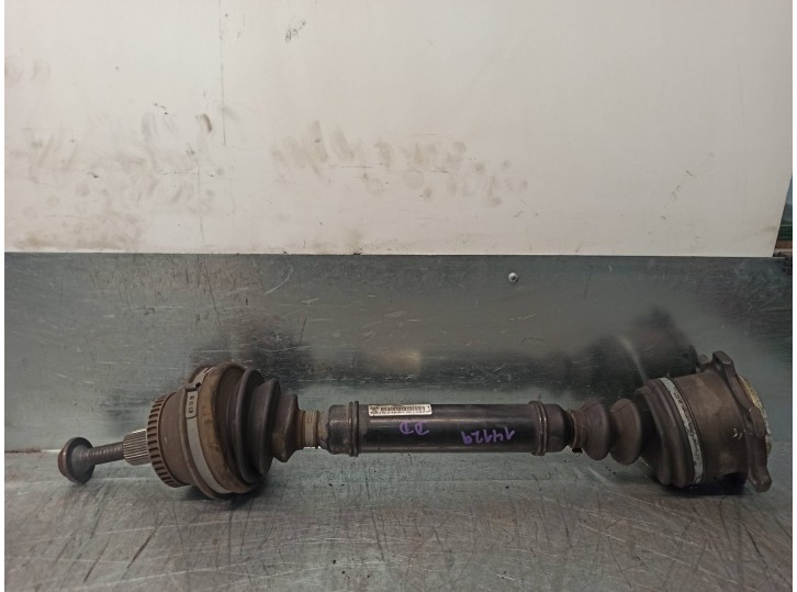 Recambio de transmision delantera derecha para audi a6 avant (4b5) 2.5 v6 24v tdi referencia OEM IAM 4B0407272AP  